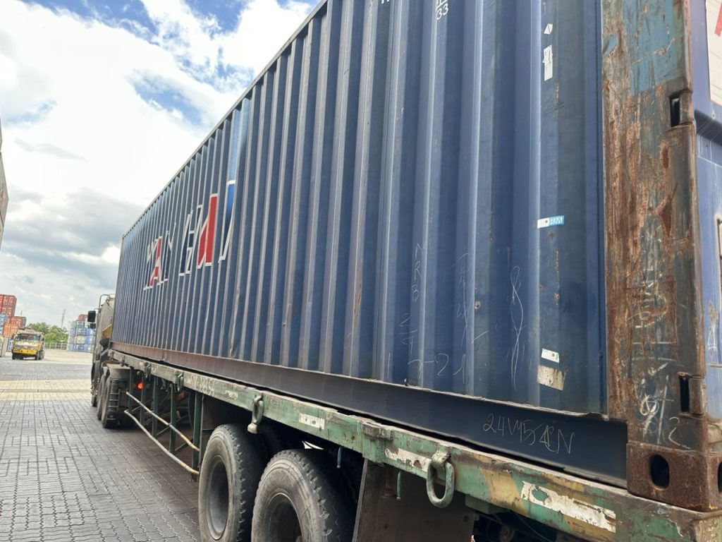 Vách thùng container cũ 40 feet