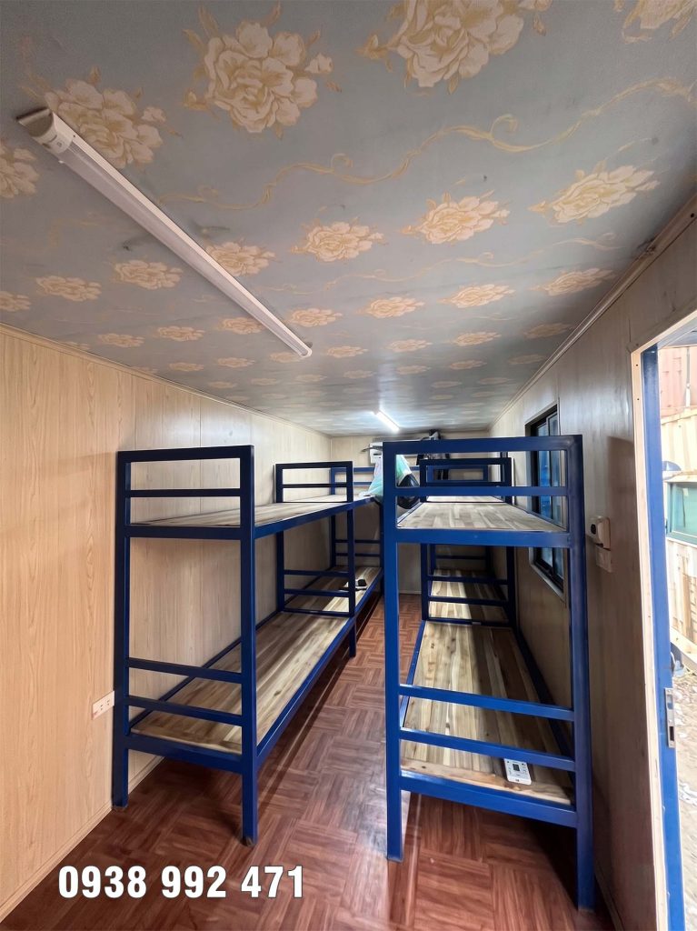 Container giường tầng làm nhà trọ cho công nhân