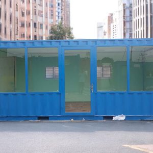 Container mặt kính 20 feet làm phòng trưng bày